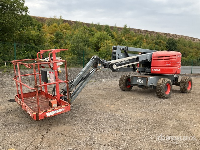 2015 Skyjack SJ51AJ 4WD Diesel Articulating Boom Lift - Bomlift: bild 1 2015 Skyjack SJ51AJ 4WD Diesel Articulating Boom Lift - Bomlift: bild 1