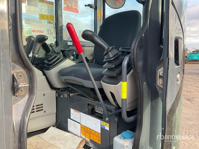 2018 Kobelco SK30SR-6 Mini Excavator: <6.6t - Minigrävmaskin: bild 5 2018 Kobelco SK30SR-6 Mini Excavator: <6.6t - Minigrävmaskin: bild 5