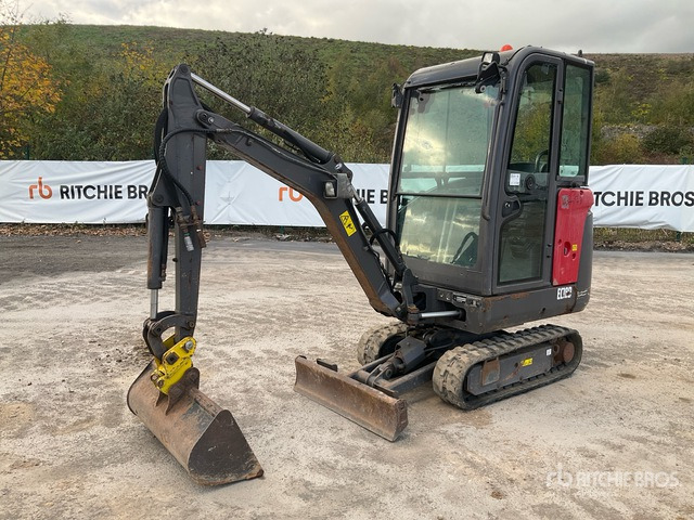 2018 Volvo EC18D Mini Excavator: <6.6t - Minigrävmaskin: bild 2 2018 Volvo EC18D Mini Excavator: <6.6t - Minigrävmaskin: bild 2