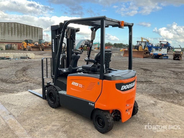 2023 Doosan B25X-7 PLUS 2500 kg Electric Forklift - Eltruck: bild 3 2023 Doosan B25X-7 PLUS 2500 kg Electric Forklift - Eltruck: bild 3