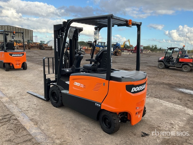 2023 Doosan B35X-7 PLUS 3500 kg (Unused) Electric Forklift - Eltruck: bild 3 2023 Doosan B35X-7 PLUS 3500 kg (Unused) Electric Forklift - Eltruck: bild 3