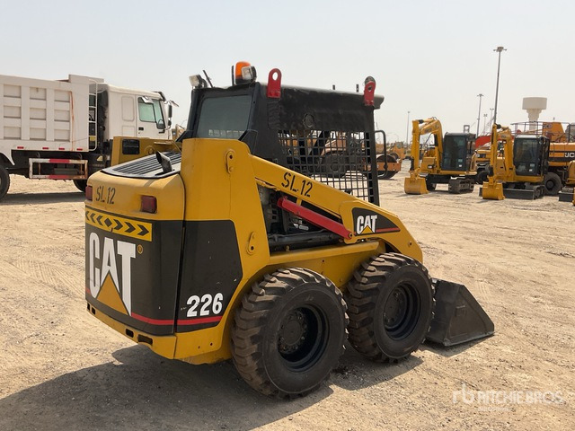 2002 Cat 226 - Kompaktlastare/ Slirstyrda lastare: bild 3 2002 Cat 226 - Kompaktlastare/ Slirstyrda lastare: bild 3