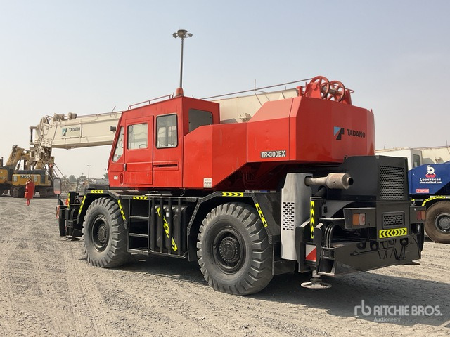 2002 Tadano TR300 EX 30 ton 4x4x4 Rough Terrain Crane - Terrängkran: bild 4 2002 Tadano TR300 EX 30 ton 4x4x4 Rough Terrain Crane - Terrängkran: bild 4