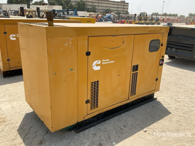 2005 Cummins 100 kVA Skid-Mounted Generator Set - Elgenerator: bild 3 2005 Cummins 100 kVA Skid-Mounted Generator Set - Elgenerator: bild 3