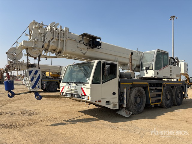 2006 Terex-Demag AC50-1 50 ton 6x6x6 All Terrain Crane - Allterrängkran: bild 1 2006 Terex-Demag AC50-1 50 ton 6x6x6 All Terrain Crane - Allterrängkran: bild 1