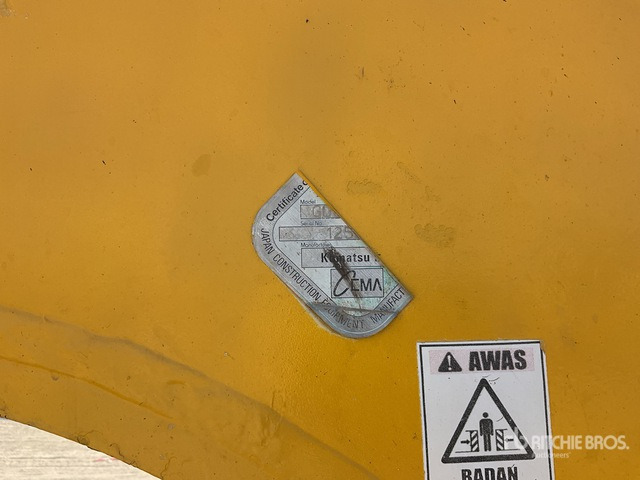 2010 Komatsu GD825A-2 Motor Grader - Väghyvel: bild 2 2010 Komatsu GD825A-2 Motor Grader - Väghyvel: bild 2