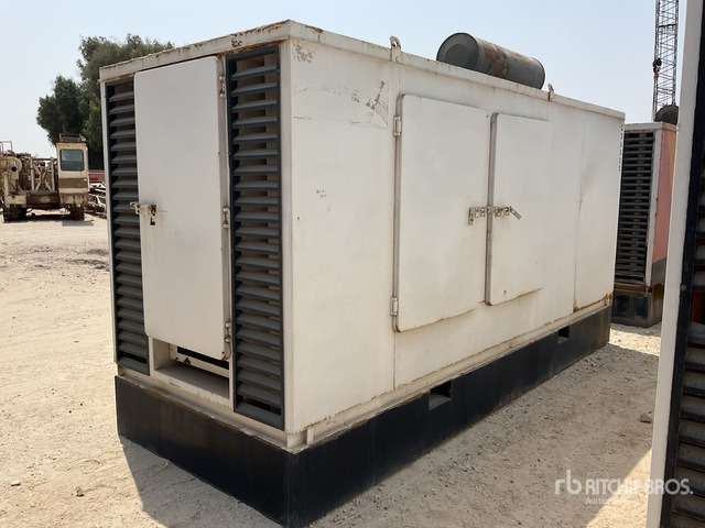 2011 Cummins 344 kVA Skid-Mounted (Inoperable) Generator Set - Elgenerator: bild 1 2011 Cummins 344 kVA Skid-Mounted (Inoperable) Generator Set - Elgenerator: bild 1