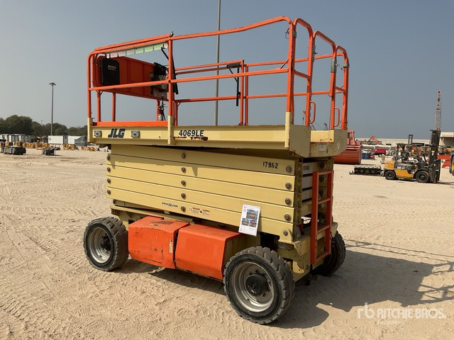 2015 JLG 4069LE Electric Scissor Lift - Saxlift: bild 4 2015 JLG 4069LE Electric Scissor Lift - Saxlift: bild 4