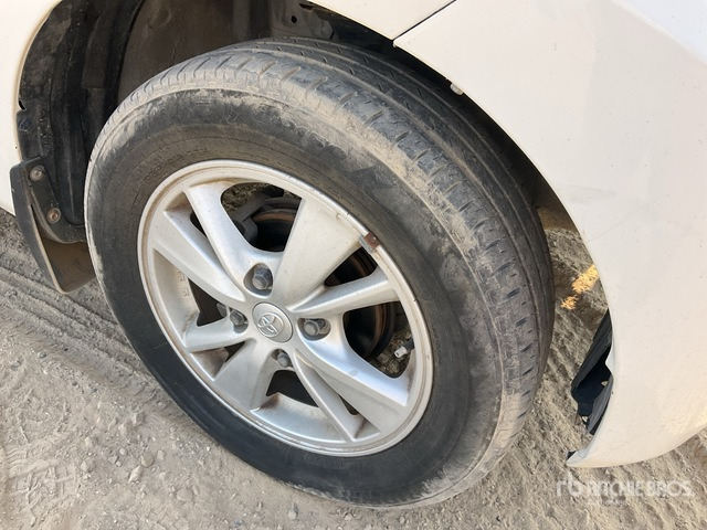 2015 Toyota Avanza Minivan - Personbil: bild 5 2015 Toyota Avanza Minivan - Personbil: bild 5