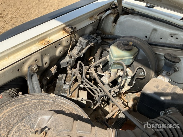 2016 Toyota Land Cruiser 78R 4x4 SUV - SUV: bild 4 2016 Toyota Land Cruiser 78R 4x4 SUV - SUV: bild 4