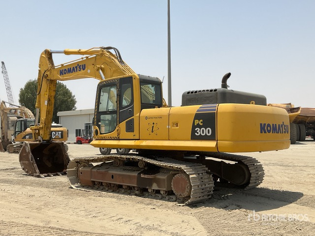 2017 Komatsu PC300-8M0 - Bandgrävare: bild 4 2017 Komatsu PC300-8M0 - Bandgrävare: bild 4