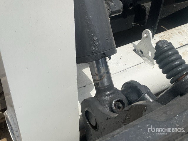 2018 Bobcat S450 - Kompaktlastare/ Slirstyrda lastare: bild 5 2018 Bobcat S450 - Kompaktlastare/ Slirstyrda lastare: bild 5