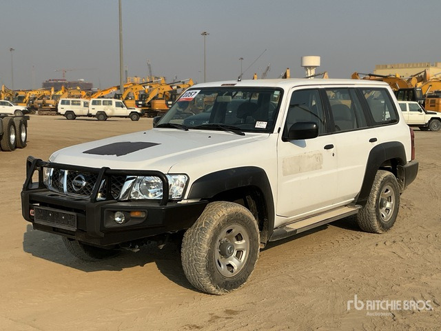 2018 Nissan Patrol GL 4x4 SUV - SUV: bild 2 2018 Nissan Patrol GL 4x4 SUV - SUV: bild 2