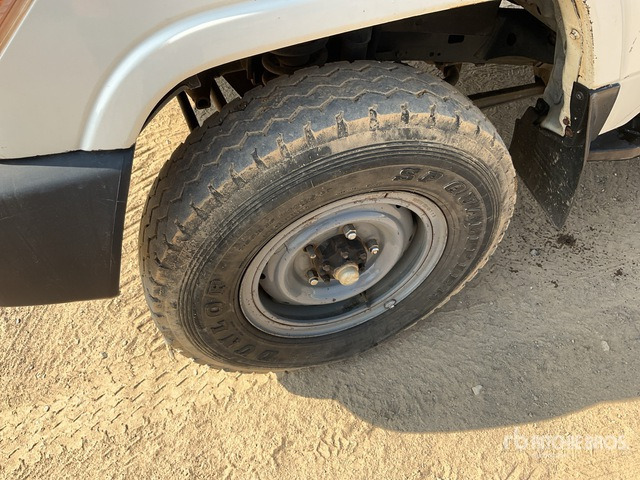 2018 Toyota Land Cruiser 78R 4x4 SUV - SUV: bild 4 2018 Toyota Land Cruiser 78R 4x4 SUV - SUV: bild 4