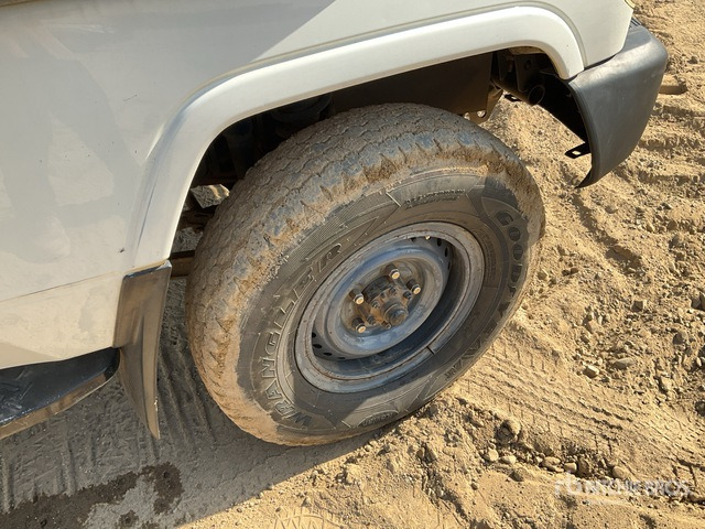 2018 Toyota Land Cruiser 78R 4x4 SUV - SUV: bild 5 2018 Toyota Land Cruiser 78R 4x4 SUV - SUV: bild 5