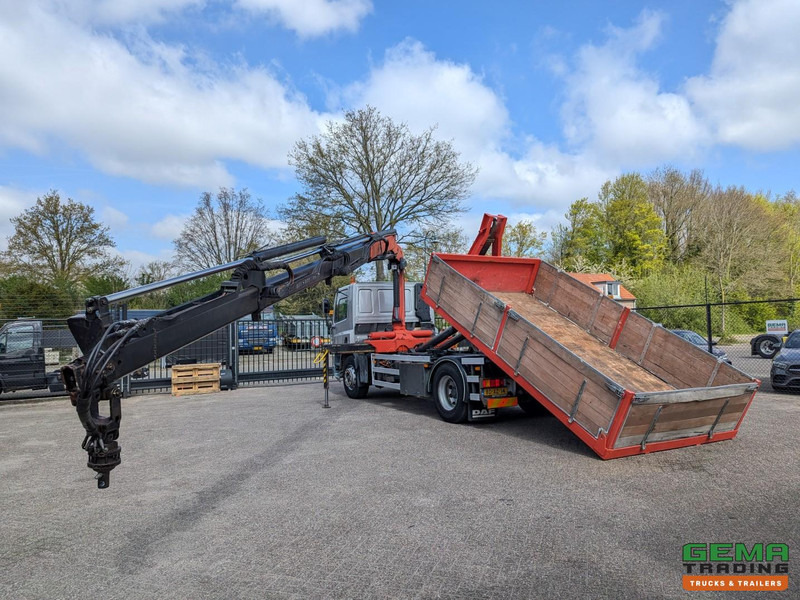 DAF 75.240 4x2 Dagcab Euro1 - Haakarm 14T + Palfinger PK11000 - Afstandsbediening - Lastväxlare lastbil, Kranbil: bild 5 DAF 75.240 4x2 Dagcab Euro1 - Haakarm 14T + Palfinger PK11000 - Afstandsbediening - Lastväxlare lastbil, Kranbil: bild 5