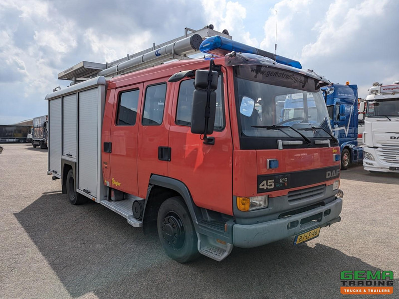 DAF AE45CE 210FF 4x2 Euro2 Ziegler TS08 LD2.800 HD265 T1.500Liters - 8 persoons - ManualGearbox - Släck/ Räddningsvagn: bild 4 DAF AE45CE 210FF 4x2 Euro2 Ziegler TS08 LD2.800 HD265 T1.500Liters - 8 persoons - ManualGearbox - Släck/ Räddningsvagn: bild 4