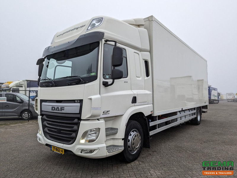 DAF CF 370 FA 4x2 Spacecab Euro6 - GeslotenBak 8.2M + Laadklep 2000kg - HardHouten vloer - 10/2025APK - Lastbil med skåp: bild 1 DAF CF 370 FA 4x2 Spacecab Euro6 - GeslotenBak 8.2M + Laadklep 2000kg - HardHouten vloer - 10/2025APK - Lastbil med skåp: bild 1