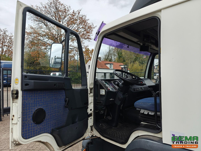 Leasa MAN LE 10.220 4x2 Dagcabine Euro3 - Handgeschakeld - Analoge Tachograaf - 195.000km MAN LE 10.220 4x2 Dagcabine Euro3 - Handgeschakeld - Analoge Tachograaf - 195.000km: bild 11