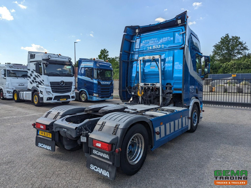 Scania R410 4x2 Highline Euro6C - PTO - Hydrauliek - Dubbele Tanks - Luchthoorns - 03/2026APK - Dragbil: bild 3 Scania R410 4x2 Highline Euro6C - PTO - Hydrauliek - Dubbele Tanks - Luchthoorns - 03/2026APK - Dragbil: bild 3