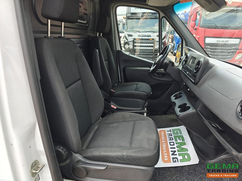 Små skåpbil Mercedes-Benz Sprinter 311 CDI L3H2 - Euro6ZF - Automaat - Navigatie - Camera - 06/2026 APK: bild 18 Små skåpbil Mercedes-Benz Sprinter 311 CDI L3H2 - Euro6ZF - Automaat - Navigatie - Camera - 06/2026 APK: bild 18