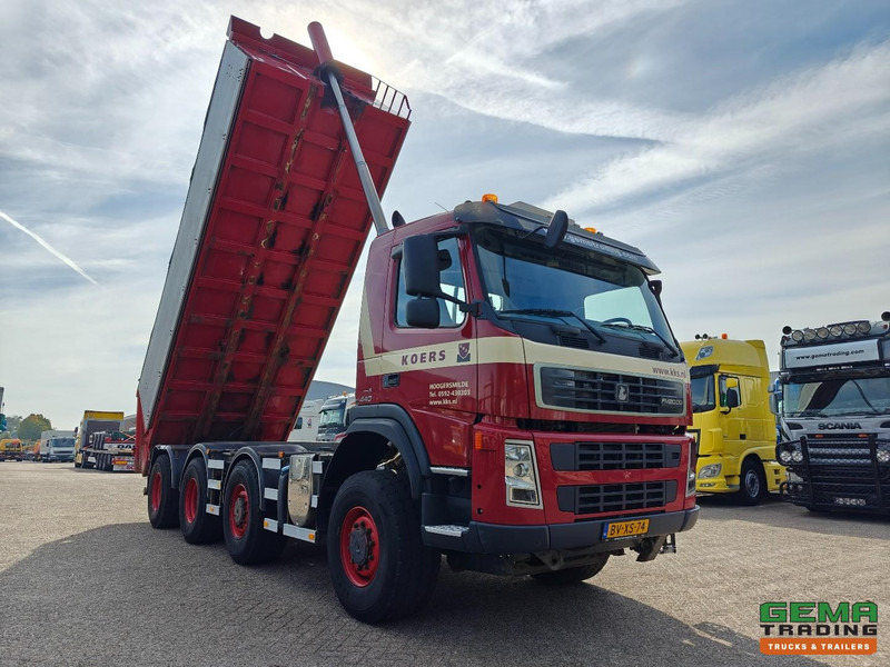 Terberg FM2000-T 8x8/6 Dagcab Euro5 - Kipper 20m³ - Milieu Kleppen - NaafReductie- LuchtGeveerd - 07/2026 APK - Tippbil lastbil: bild 2 Terberg FM2000-T 8x8/6 Dagcab Euro5 - Kipper 20m³ - Milieu Kleppen - NaafReductie- LuchtGeveerd - 07/2026 APK - Tippbil lastbil: bild 2