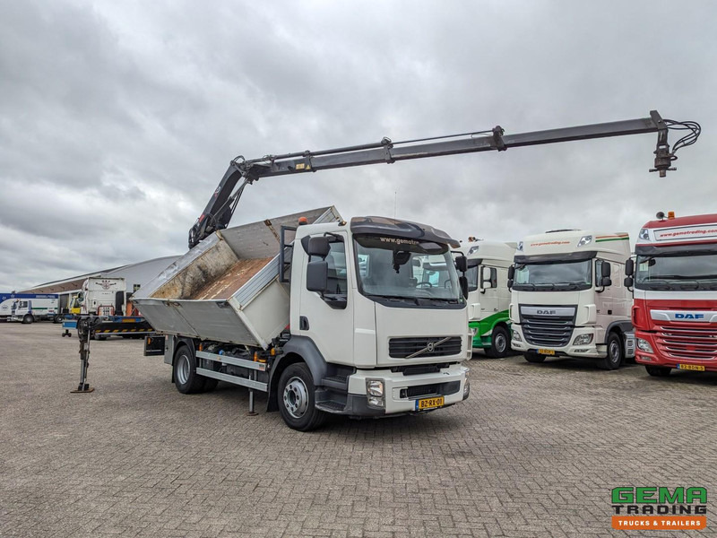 Volvo FL240 4x2 Dagcab Euro5 - 2 Zijdige Kipper + Kraan Hiab 088ES-3 HIDUO - RadioGrafisch - 39.900KM! - 11/2025APK - Tippbil lastbil, Kranbil: bild 2 Volvo FL240 4x2 Dagcab Euro5 - 2 Zijdige Kipper + Kraan Hiab 088ES-3 HIDUO - RadioGrafisch - 39.900KM! - 11/2025APK - Tippbil lastbil, Kranbil: bild 2