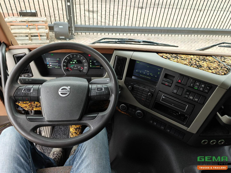 Leasa Volvo FM500 8x2/6 Globetrotter Euro6B - Open Laadbak 7.3M - HH Vloer - Alu Zijborden - Stuur/LiftAssen Volvo FM500 8x2/6 Globetrotter Euro6B - Open Laadbak 7.3M - HH Vloer - Alu Zijborden - Stuur/LiftAssen: bild 12 Leasa Volvo FM500 8x2/6 Globetrotter Euro6B - Open Laadbak 7.3M - HH Vloer - Alu Zijborden - Stuur/LiftAssen Volvo FM500 8x2/6 Globetrotter Euro6B - Open Laadbak 7.3M - HH Vloer - Alu Zijborden - Stuur/LiftAssen: bild 12