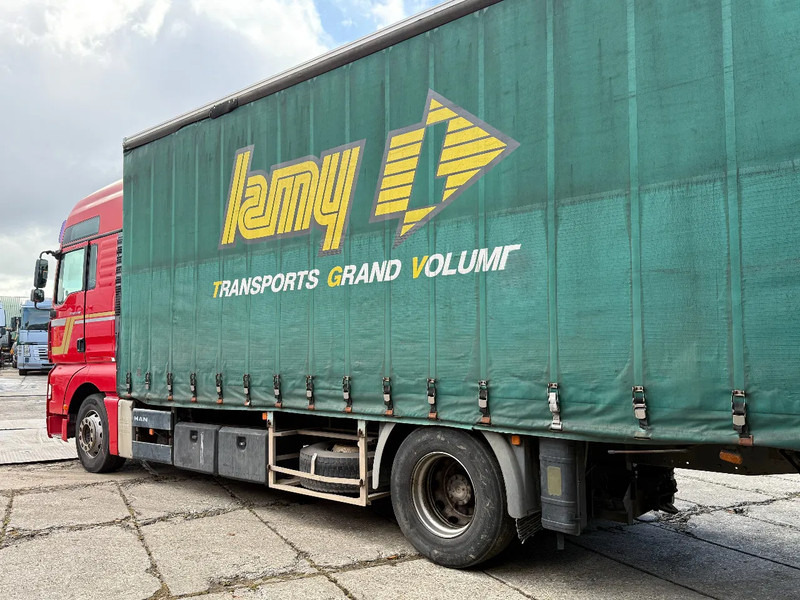 MAN TGA 18.440 4X2 BOX Spring/Air EURO3 Retarder ZF Manual - Lastbil med skåp: bild 3 MAN TGA 18.440 4X2 BOX Spring/Air EURO3 Retarder ZF Manual - Lastbil med skåp: bild 3