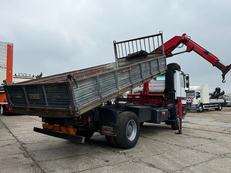 Mercedes-Benz Actros 1831 V6 4X2 Tipper + crane EPS Manual Gearbox 3 peddal - Tippbil lastbil, Kranbil: bild 4 Mercedes-Benz Actros 1831 V6 4X2 Tipper + crane EPS Manual Gearbox 3 peddal - Tippbil lastbil, Kranbil: bild 4