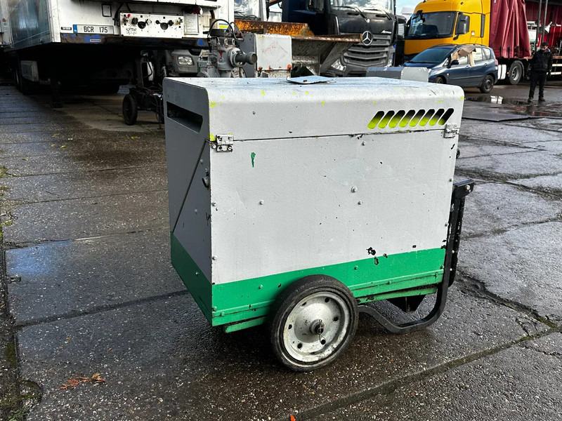 Pramac P6000S2 6KVA Generator - Elgenerator: bild 5 Pramac P6000S2 6KVA Generator - Elgenerator: bild 5