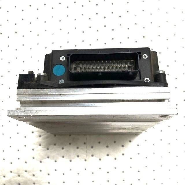 Controller LAC-02/25 CC01 for Linde - Kontrollenhet för Materialhanteringsutrustning: bild 2 Controller LAC-02/25 CC01 for Linde - Kontrollenhet för Materialhanteringsutrustning: bild 2