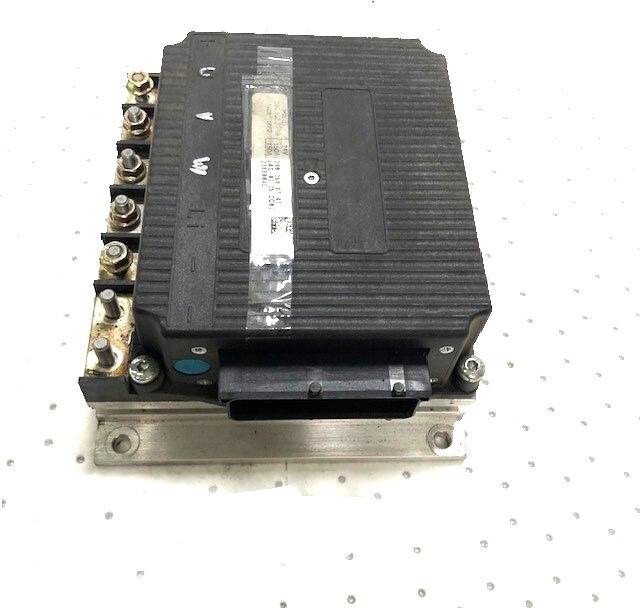 Controller LAC-02/25 CC01 for Linde - Kontrollenhet för Materialhanteringsutrustning: bild 1 Controller LAC-02/25 CC01 for Linde - Kontrollenhet för Materialhanteringsutrustning: bild 1