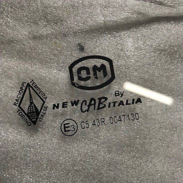 Glass for Komatsu/Fiat - Fönster och reservdelar för Materialhanteringsutrustning: bild 3 Glass for Komatsu/Fiat - Fönster och reservdelar för Materialhanteringsutrustning: bild 3