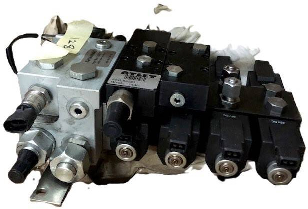Hydraulic control valve for Atlet - Hydraulventil för Materialhanteringsutrustning: bild 2 Hydraulic control valve for Atlet - Hydraulventil för Materialhanteringsutrustning: bild 2