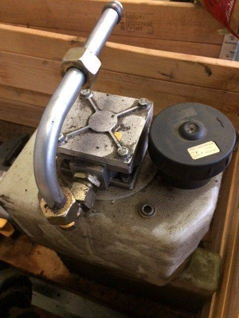 Hydraulic oil tank for Atlet TSP - Hydrauliktank för Materialhanteringsutrustning: bild 1 Hydraulic oil tank for Atlet TSP - Hydrauliktank för Materialhanteringsutrustning: bild 1