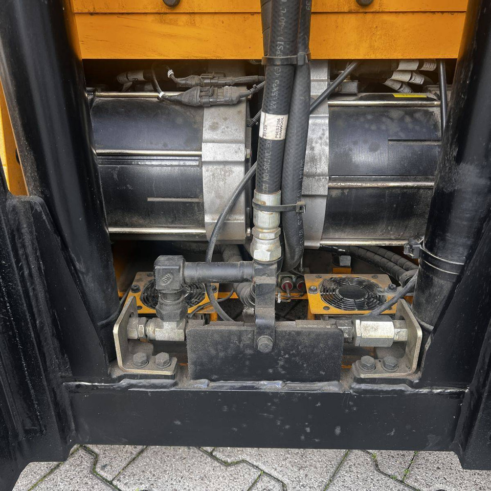 Leasa  Hyundai HX50B-9 Hyundai HX50B-9: bild 18