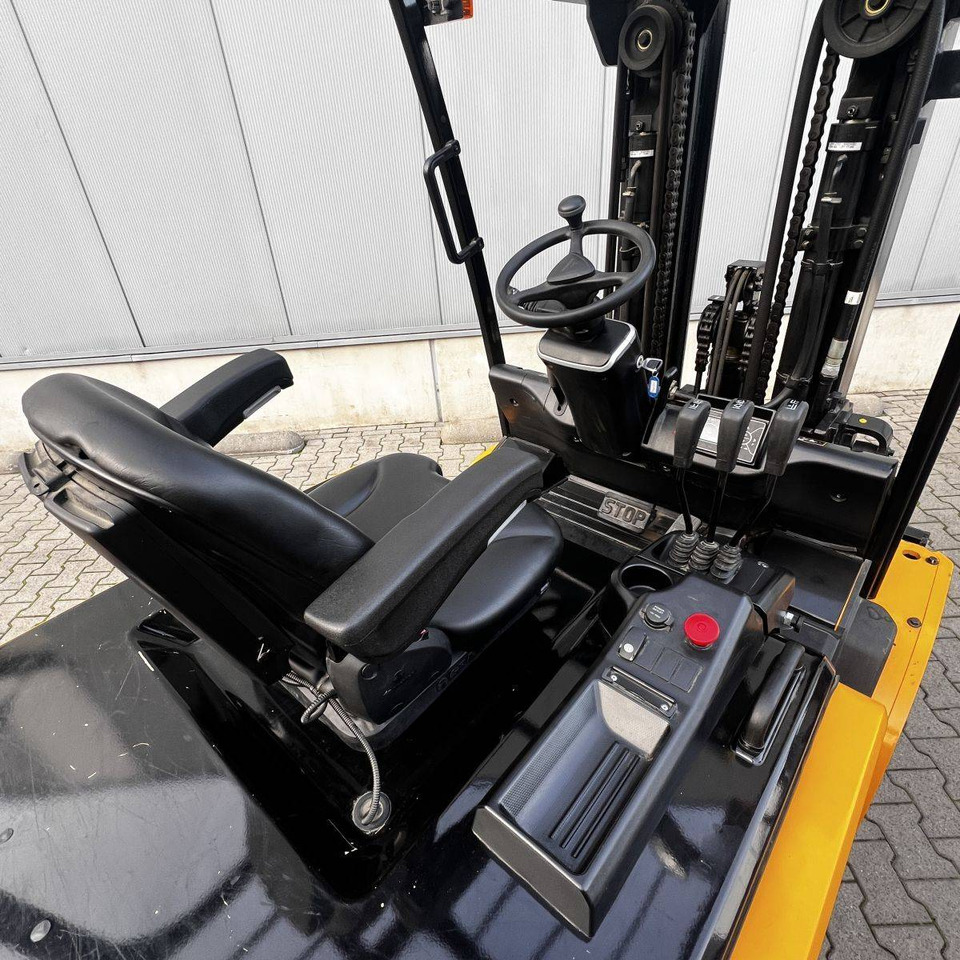 Hyundai HX50B-9 - Eltruck: bild 5 Hyundai HX50B-9 - Eltruck: bild 5