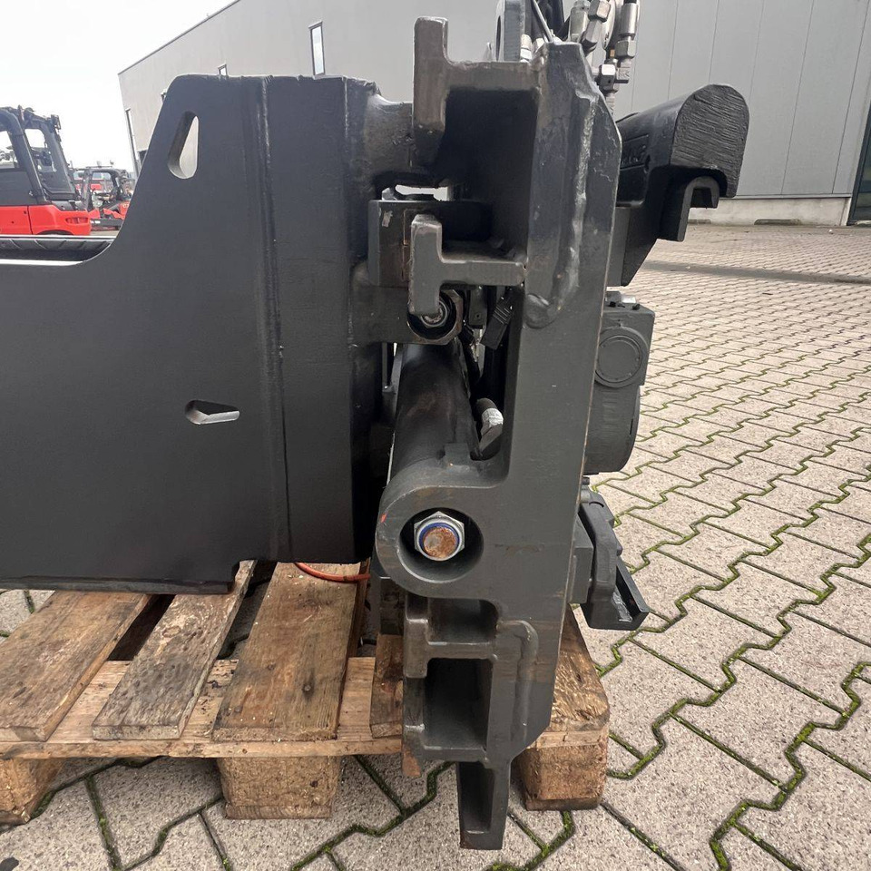 Kaup rotating baleclamp 4.8T493 - Klämaggregat: bild 4 Kaup rotating baleclamp 4.8T493 - Klämaggregat: bild 4