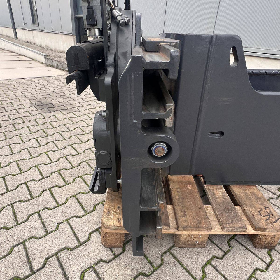 Kaup rotating baleclamp 4.8T493 - Klämaggregat: bild 5 Kaup rotating baleclamp 4.8T493 - Klämaggregat: bild 5