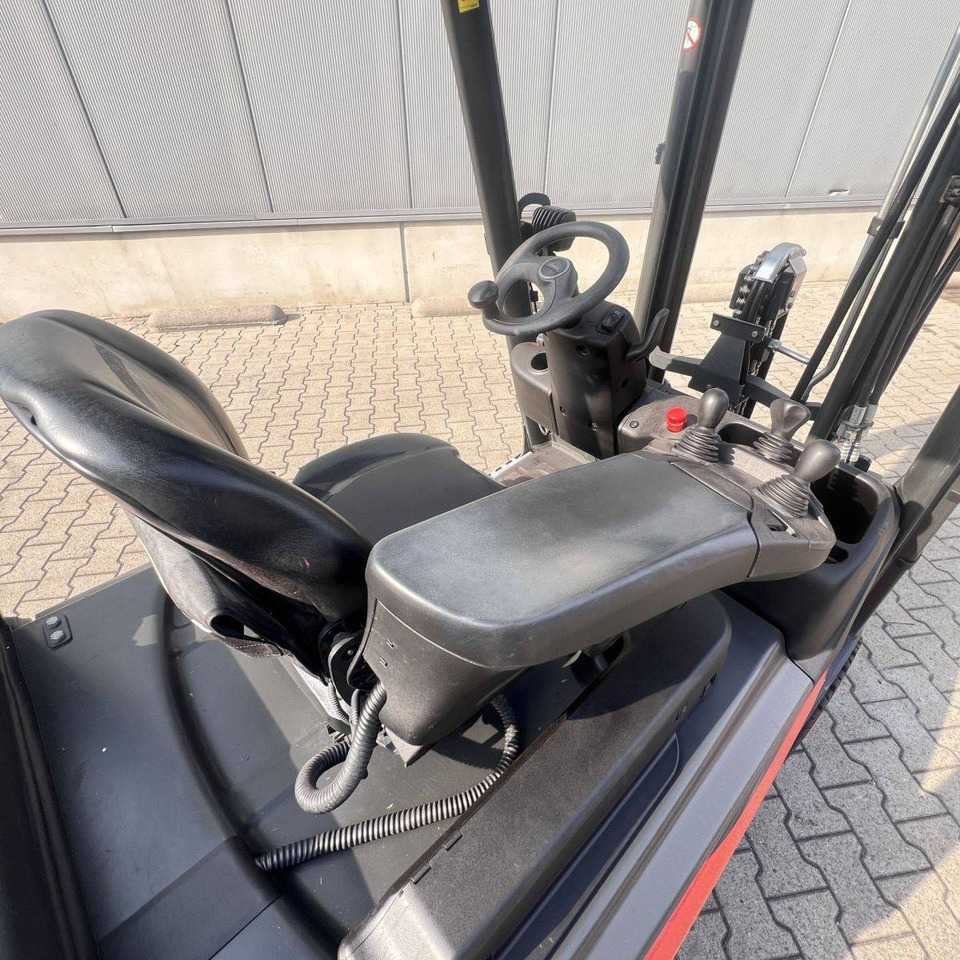 Linde E16P (386-02) EVO - Eltruck: bild 3 Linde E16P (386-02) EVO - Eltruck: bild 3