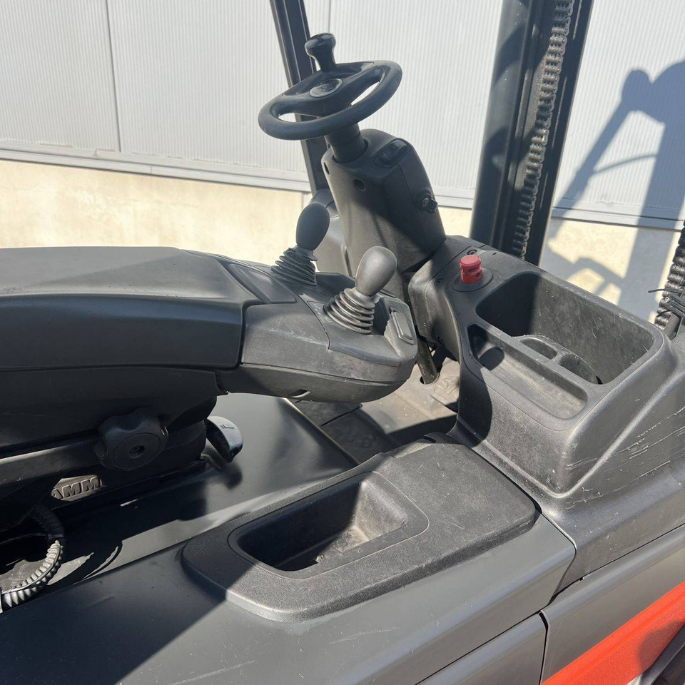 Linde E25L (387) - Eltruck: bild 3 Linde E25L (387) - Eltruck: bild 3