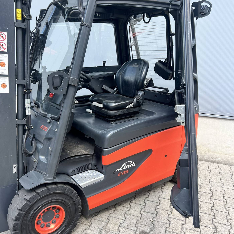 Linde E25L (387) - Eltruck: bild 5 Linde E25L (387) - Eltruck: bild 5