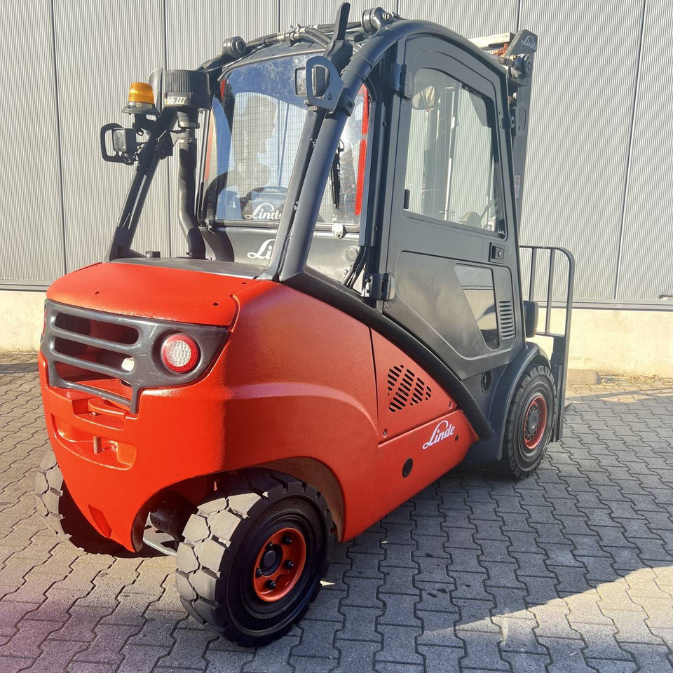 Linde H35D (393) - Dieseltruck: bild 2 Linde H35D (393) - Dieseltruck: bild 2