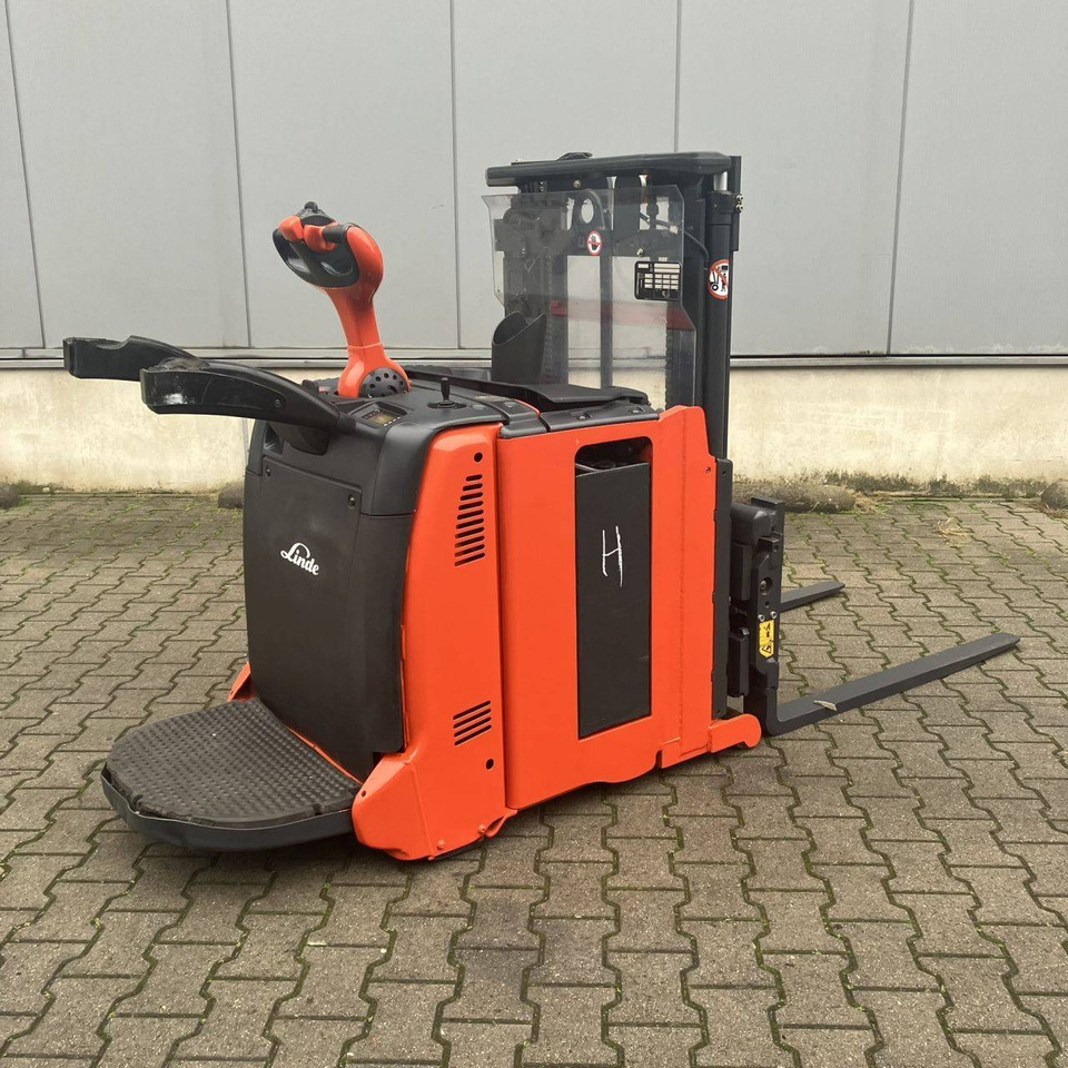 Linde L06AC-AP (1170) - Staplare: bild 1 Linde L06AC-AP (1170) - Staplare: bild 1