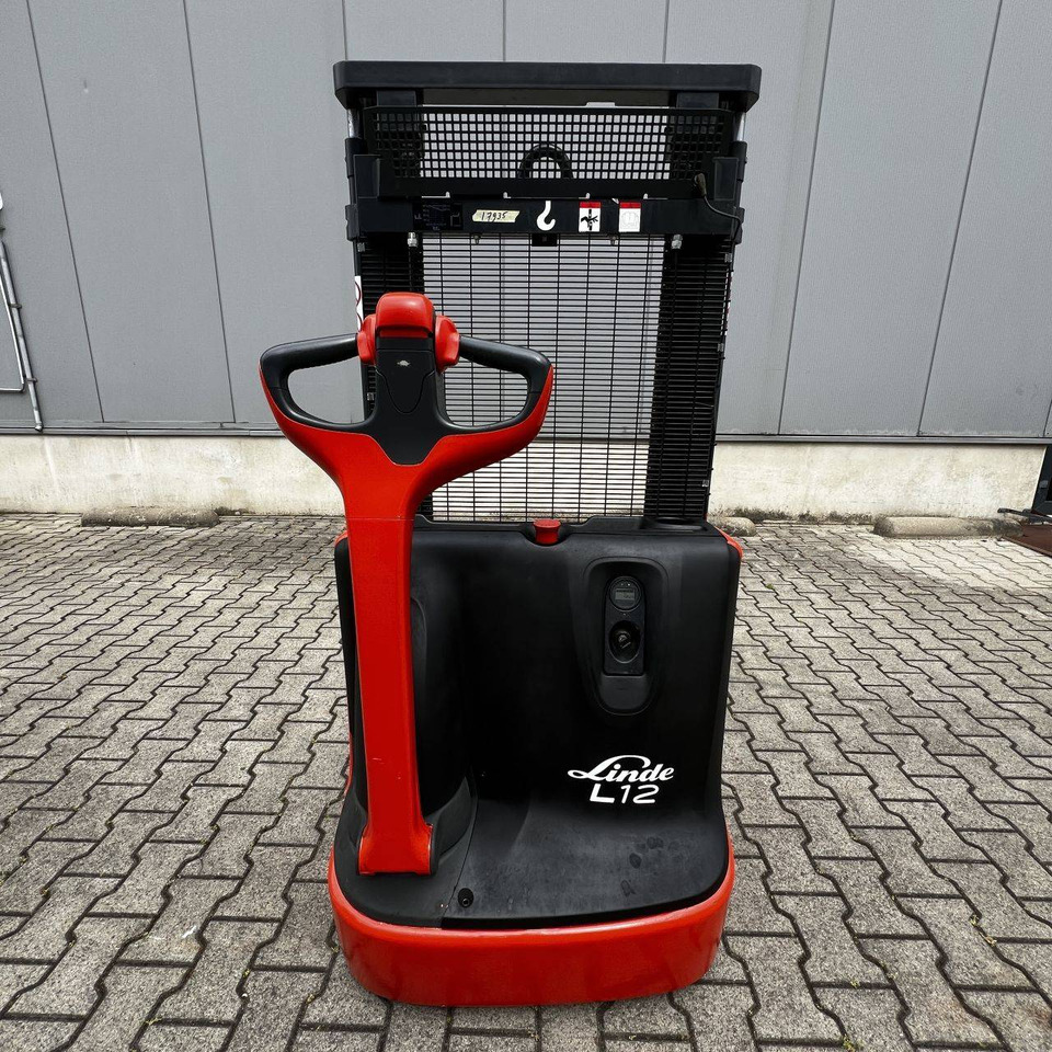 Linde L12 (1172) - Staplare: bild 3 Linde L12 (1172) - Staplare: bild 3