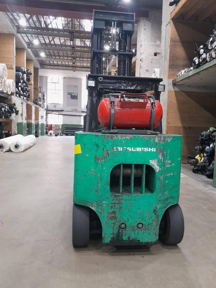 Mitsubishi FGC70K - Gasoltruck: bild 3 Mitsubishi FGC70K - Gasoltruck: bild 3