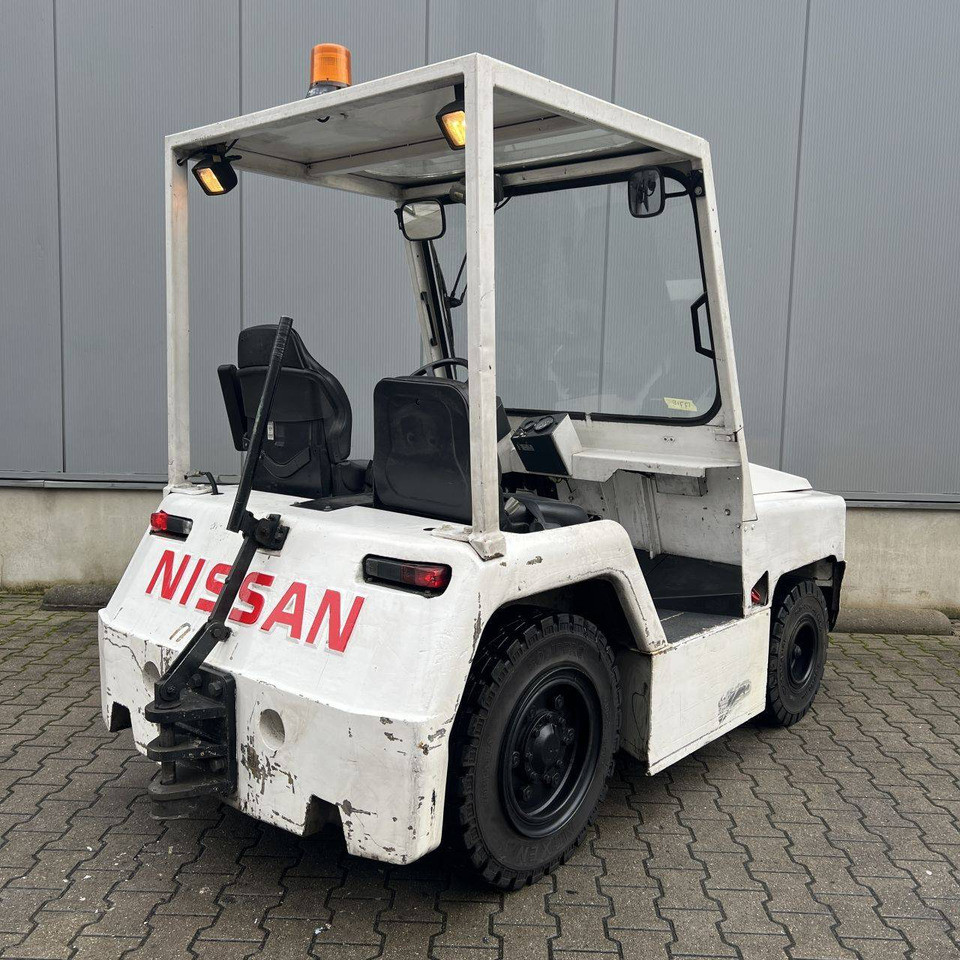 Nissan FV02A25U - Dragtruck: bild 2 Nissan FV02A25U - Dragtruck: bild 2
