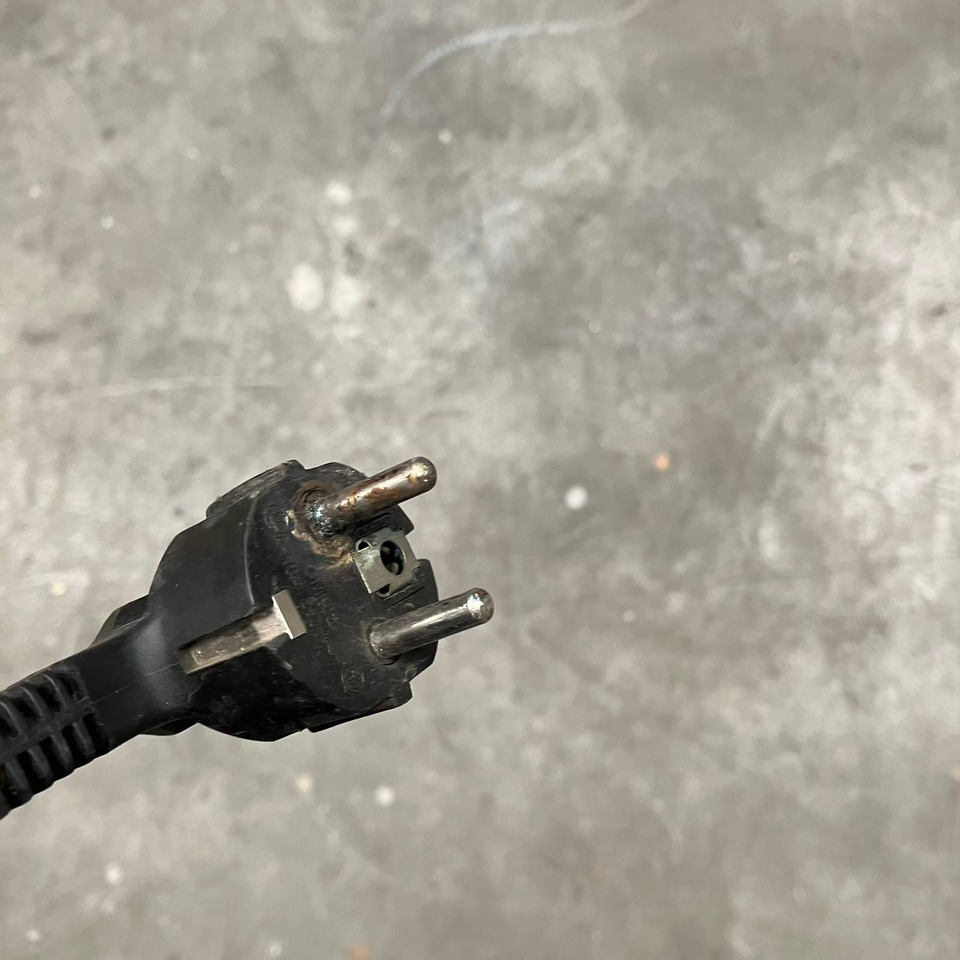 Hawker 24V/70A TC1 LT - Reservdelar för Materialhanteringsutrustning: bild 2 Hawker 24V/70A TC1 LT - Reservdelar för Materialhanteringsutrustning: bild 2