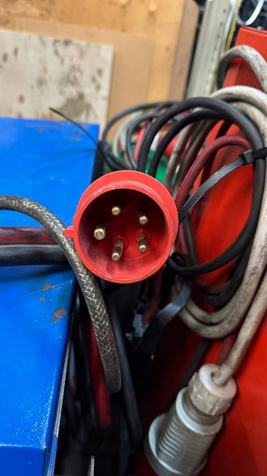 Hawker 48V/170A Multi Line - Reservdelar för Materialhanteringsutrustning: bild 5 Hawker 48V/170A Multi Line - Reservdelar för Materialhanteringsutrustning: bild 5